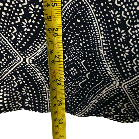 Suzy Shier White and Black Abstract Geometric Strappy Racer Back Top Sz XL - Picture 3 of 6